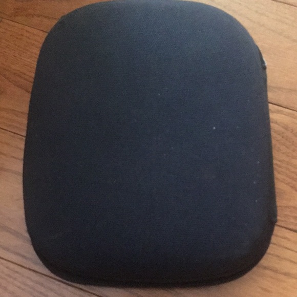 Carry Case Blk 6 pockets missing zipper piece but zipper works - Picture 6 of 9